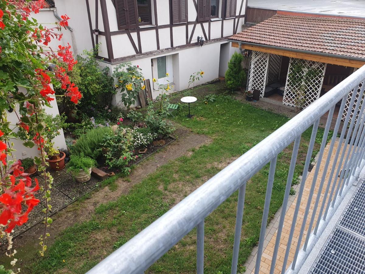 Apartamento Auszeit Im Rheingau Eltville am Rhein Exterior foto